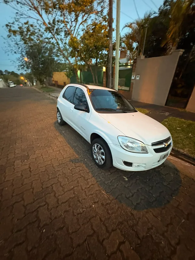 Chevrolet celta 2014